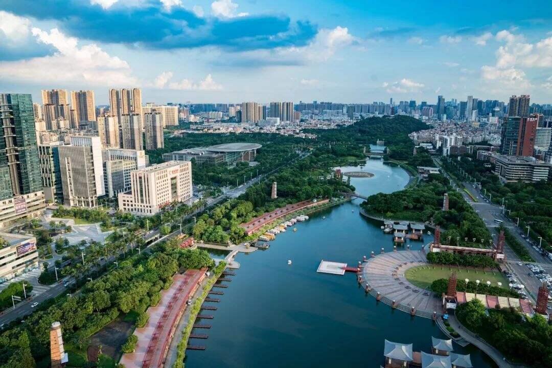 2025新澳門正版免費資本車，澳門正版免費資本車，未來趨勢與機遇