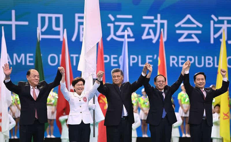 2025年新澳門今晚開什么，澳門今晚開獎預(yù)測及結(jié)果分析
