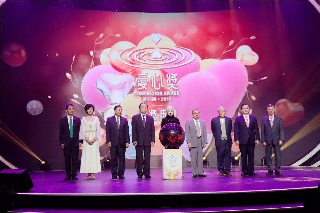 香港資料正版大全2025，專注于智能生態(tài)發(fā)展的前沿探索，香港資料正版大全2025，智能生態(tài)前沿探索的專注焦點(diǎn)