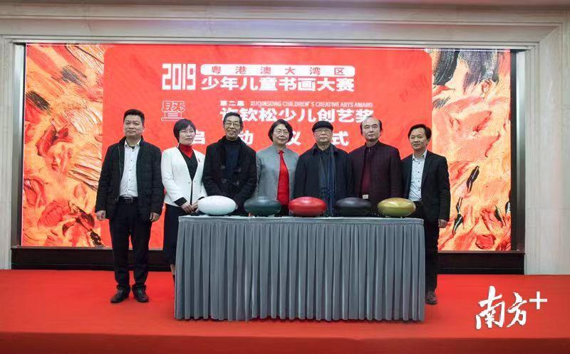 探索未來之門，走進(jìn)新澳門正版免費(fèi)資本車的奇妙世界，探索未來之門，新澳門正版免費(fèi)資本車奇妙之旅