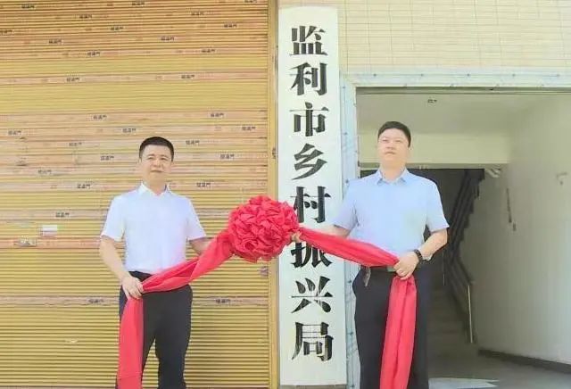 2025年開獎結(jié)果新奧今天掛牌，新奧彩票掛牌揭曉，2025年開獎結(jié)果今日揭曉